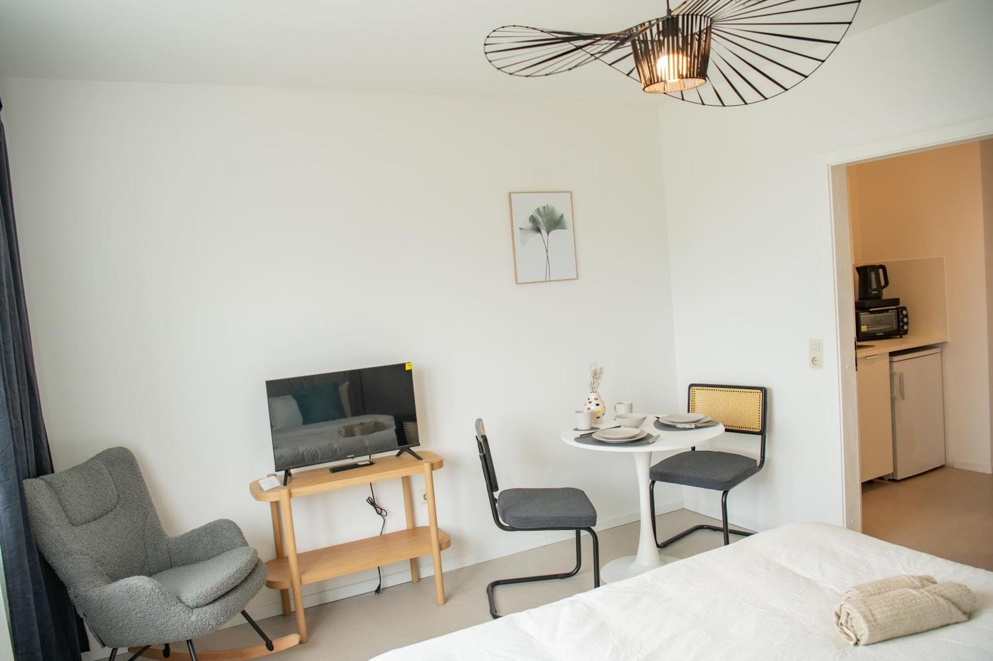 Apartments Strauss Near Bs-Hauptbahnhof Braunschweig Bagian luar foto