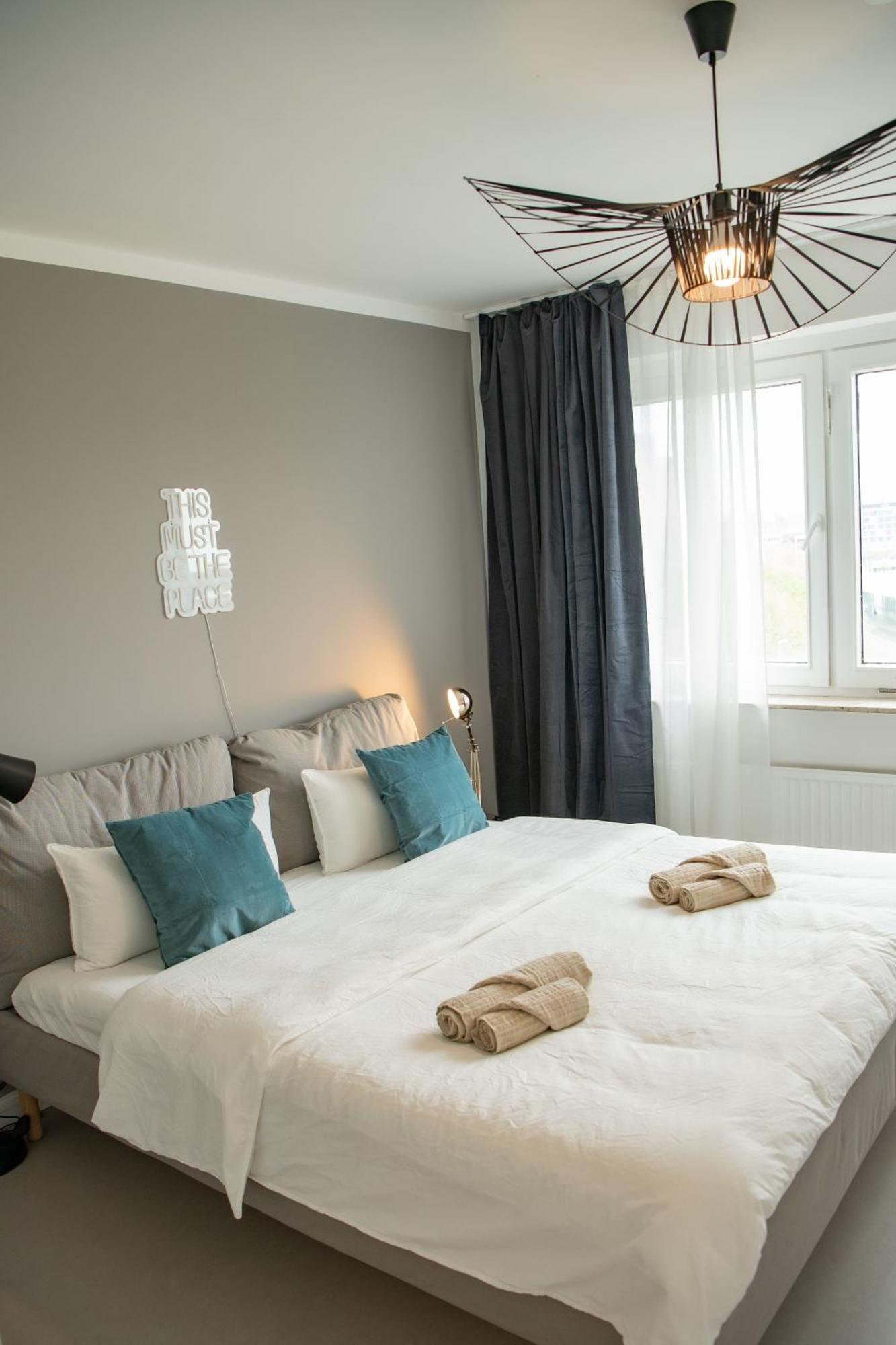 Apartments Strauss Near Bs-Hauptbahnhof Braunschweig Bagian luar foto